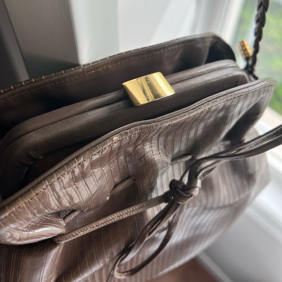 Vintage taupe/brown purse - Picture 2 of 4